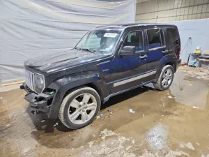 Jeep Liberty 3.7L 6 2012