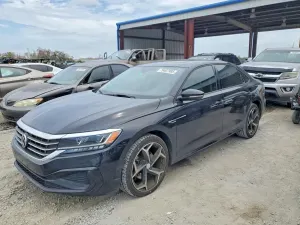 Volkswagen Passat 2.0L 4 2020