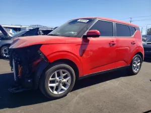 Kia Soul 2.0L 4 2023