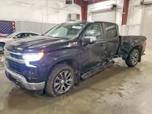 Chevrolet Silverado 1500 5.3L 8 2025
