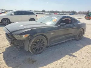 Ford Mustang 5.0L 8 2015