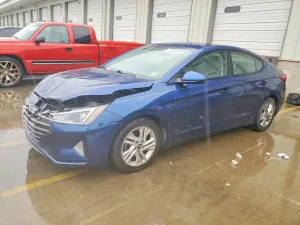 Hyundai Elantra 2.0L 4 2019