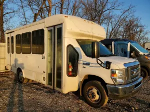 Ford Econoline 5.4L 8 2016