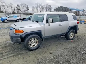 Toyota FJ Cruiser 4.0L 6 2008