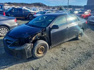 Toyota Corolla 1.8L 4 2013