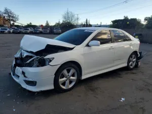 Toyota Camry 2.5L 4 2010