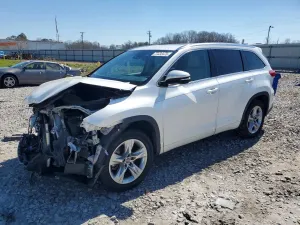 Toyota Highlander 3.5L 6 2019