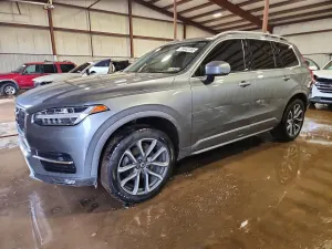 Volvo XC90 2.0L 4 2017