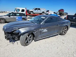 Ford Mustang 2.3L 4 2017