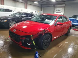 Hyundai Elantra 2.0L 4 2022