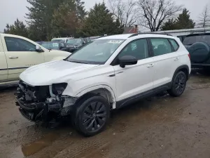 Volkswagen Taos 1.5L 4 2022