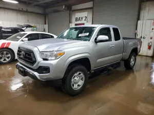 Toyota Tacoma 2.7L 4 2022