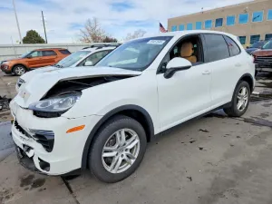 Porsche Cayenne 3.6L 6 2016