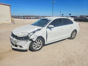 Volkswagen Jetta 1.8L 4 2014