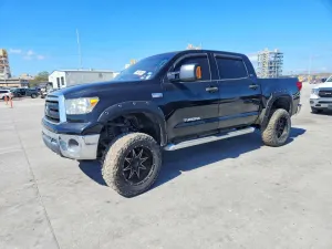 Toyota Tundra 5.7L 8 2010