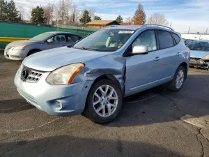 Nissan Rogue 2.5L 4 2013
