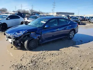 Nissan Altima 2.5L 4 2020