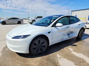 Tesla Model 3 2025