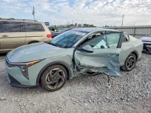 Kia K4 2.0L 4 2025