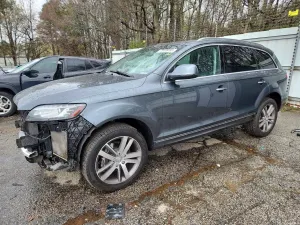 Audi Q7 3.0L 6 2015