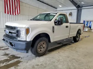 Ford F-250 6.2L 8 2019
