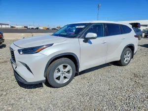 Toyota Highlander 3.5L 6 2022
