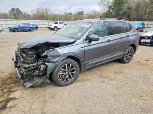 Volkswagen Tiguan 2.0L 4 2021