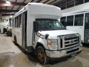 Ford Econoline 6.8L 10 2016