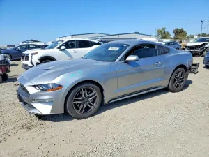 Ford Mustang 2.3L 4 2022