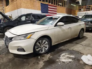 Nissan Altima 2.5L 4 2019