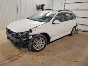 Volkswagen Jetta 2.0L 4 2011