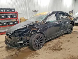 Tesla Model X 2022