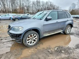 BMW X5 3.0L 6 2011