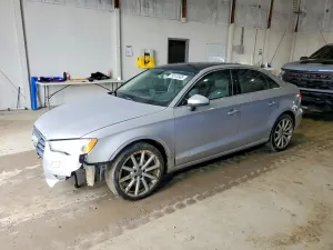 Audi A3 2.0L 4 2015