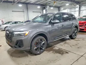 Audi Q7 3.0L 6 2025