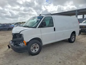 GMC Savana 4.3L 6 2023