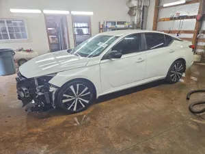 Nissan Altima 2.5L 4 2020