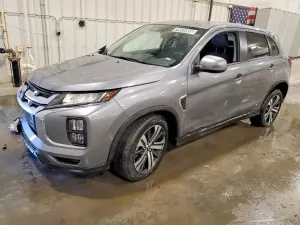 Mitsubishi Outlander 2.0L 4 2025