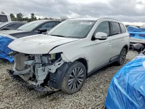 Mitsubishi Outlander 2.4L 4 2020
