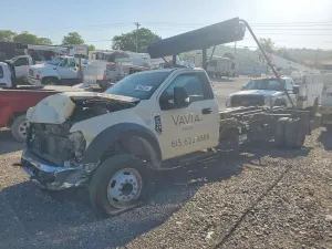 Ford F550 6.7L 8 2019