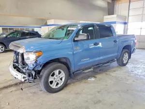 Toyota Tundra 5.7L 8 2021