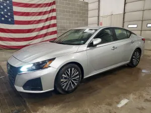 Nissan Altima 2.5L 4 2023