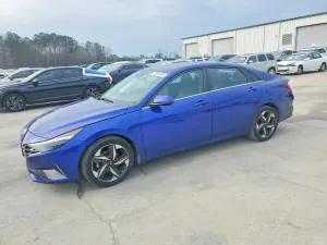 Hyundai Elantra 2.0L 4 2021