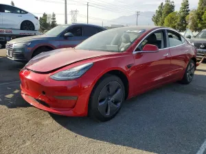Tesla Model 3 2020
