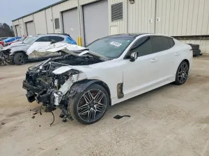 Kia Stinger 3.3L 6 2022
