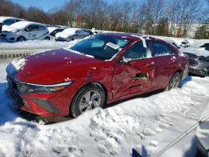 Hyundai Elantra 2.0L 4 2024