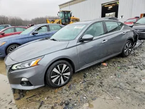 Nissan Altima 2.5L 4 2019