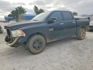 RAM 1500 5.7L 8 2013