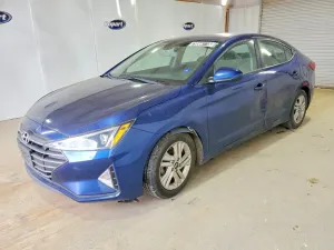Hyundai Elantra 2.0L 4 2020