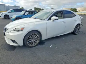 Lexus IS 2.5L 6 2014